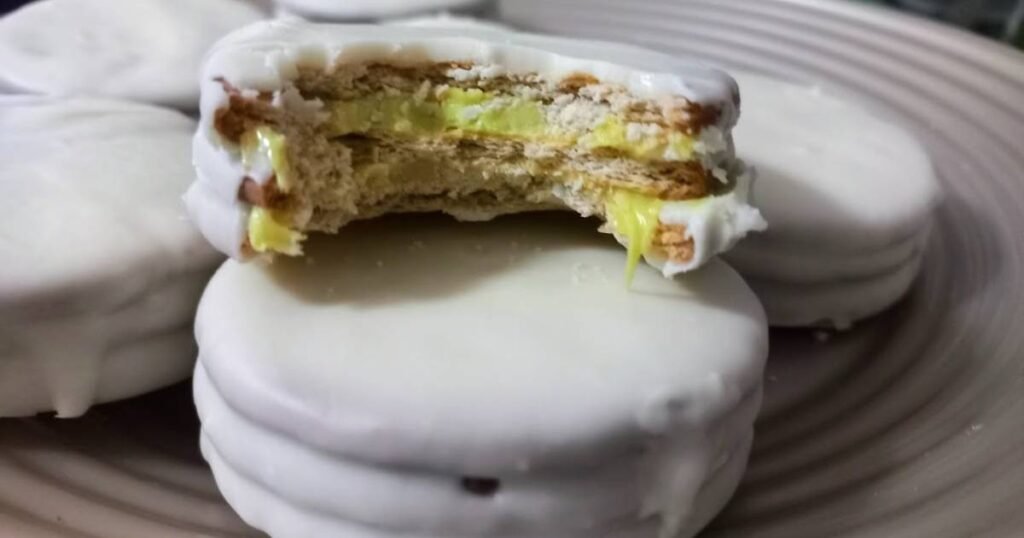 Qué ingredientes y características tiene el alfajor Bon o Bon blanco