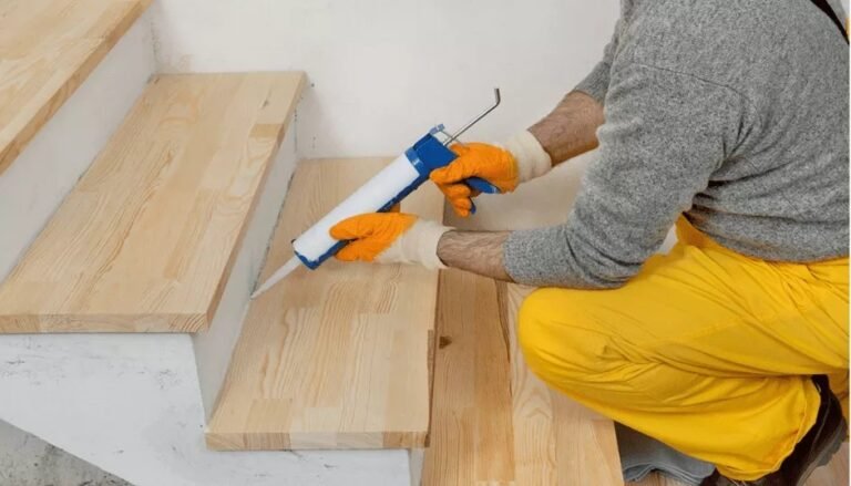 aplicacion de sellador en superficie de construccion