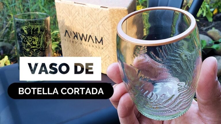 botella cortada convertida en vaso
