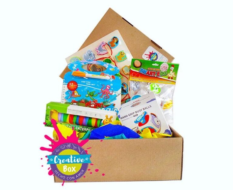 Qué cosas incluir en cajas de regalos para bebés 12 cajas de regalo coloridas para bebes