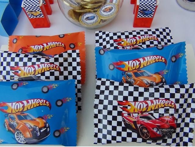 Cómo hacer un candy bar temático de Hot Wheels para fiestas 6 Cómo hacer un candy bar temático de Hot Wheels para fiestas