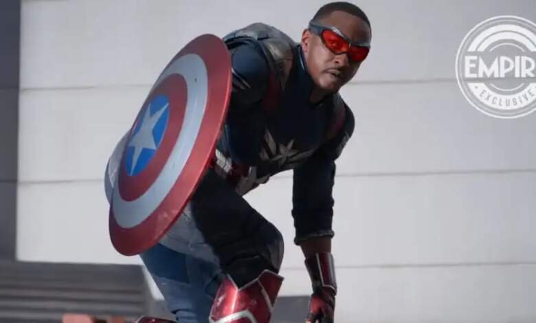 capitan america en su iconico traje