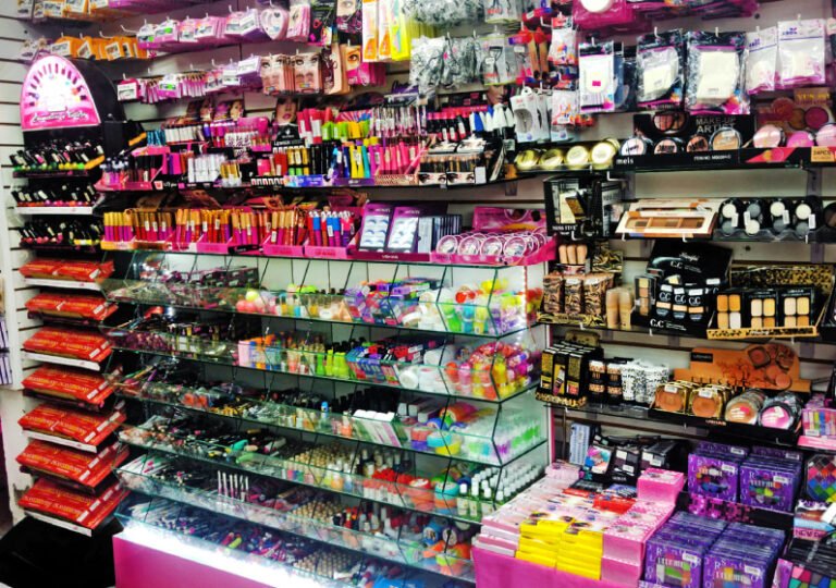 catalogo de productos en una tienda mayorista