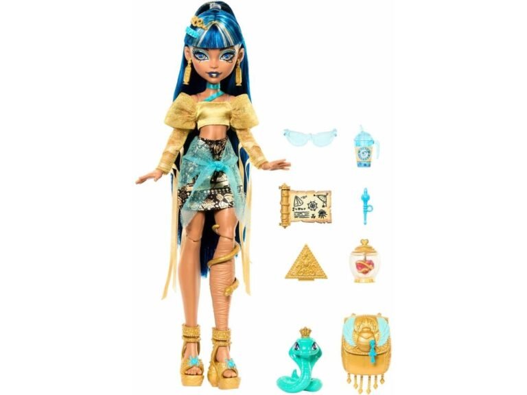 cleo de nile en su estilo egipcio