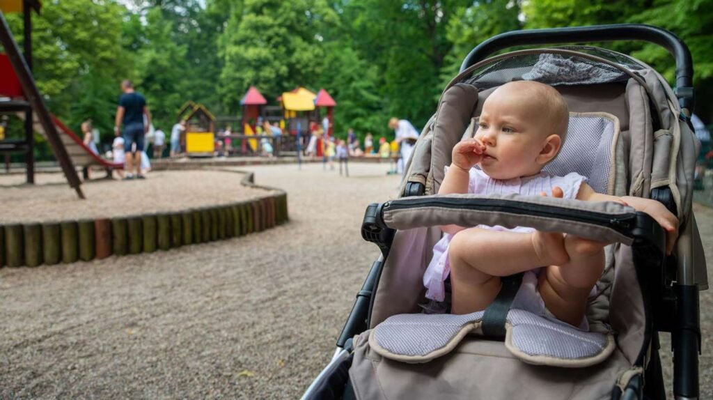 Qué es un coche cuna para bebé y cuáles son sus beneficios