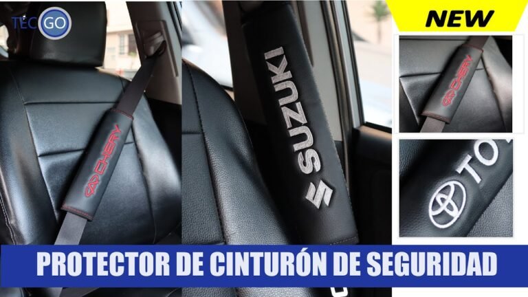 cubre cinturon de seguridad en un auto