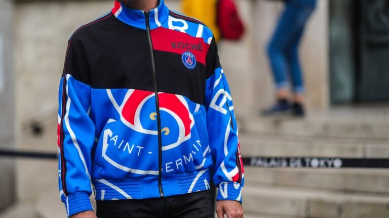 diseno moderno de ropa deportiva