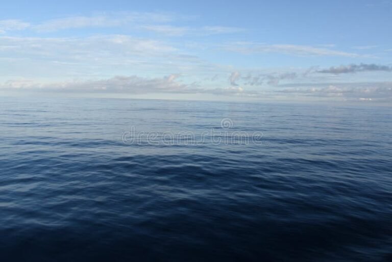 En qué mar se hundió el Titanic y cuáles fueron las causas 25 el oceano atlantico en calma