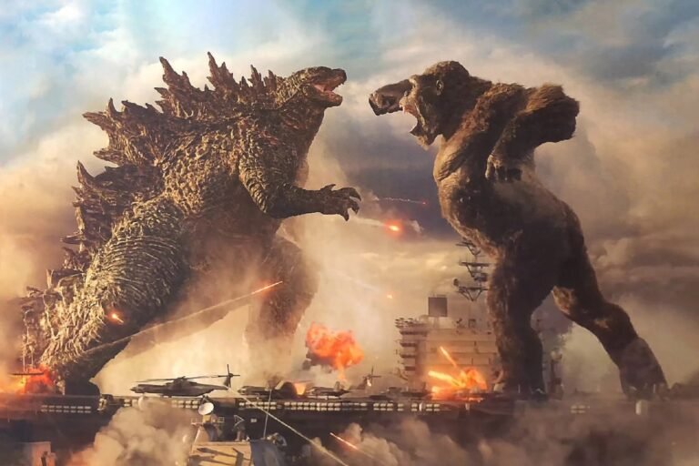 godzilla y king kong enfrentandose en combate