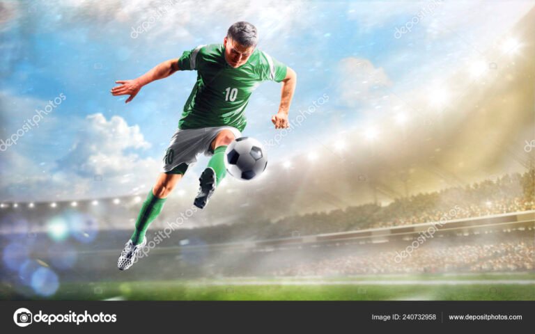 Con quién jugó Racing en su último partido 23 jugadores de futbol en accion en el campo