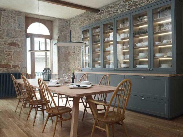 muebles elegantes para organizar vajilla