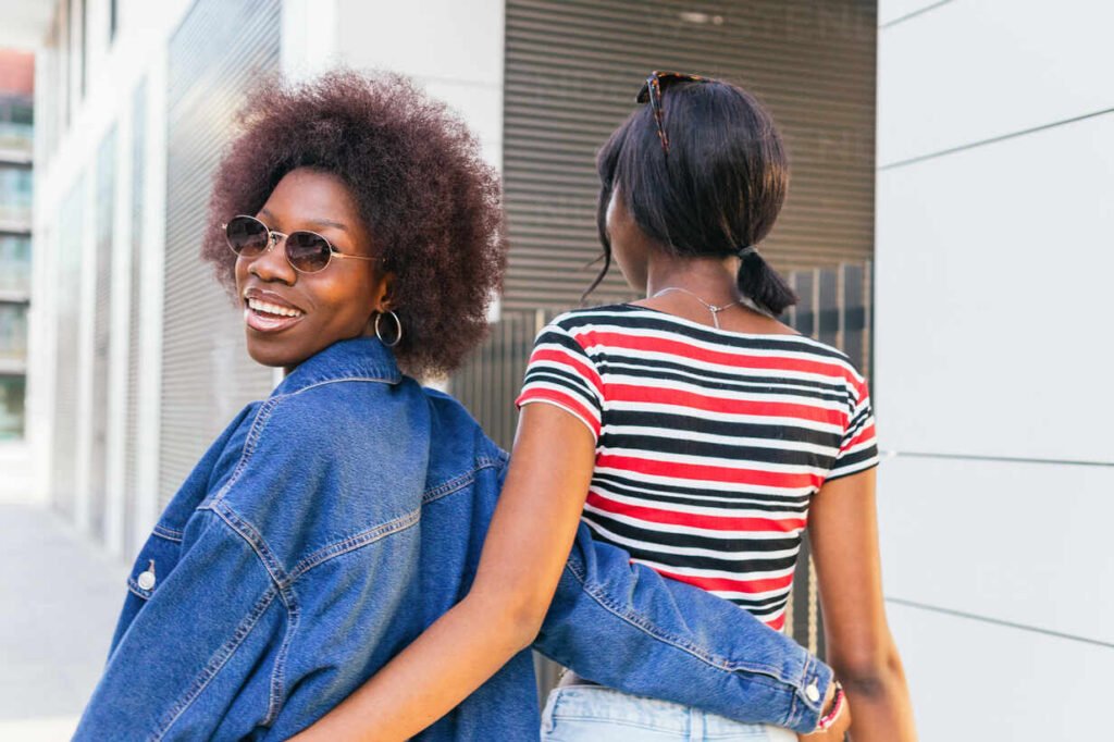 Dónde encontrar los mejores tops de un solo hombro para fiesta 5 Dónde encontrar los mejores tops de un solo hombro para fiesta
