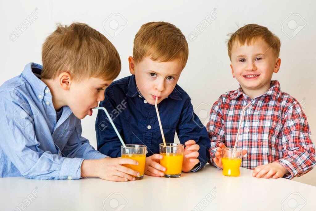 Es saludable el jugo Tang de naranja y mango para los niños