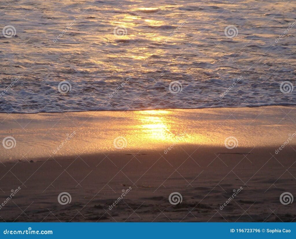 Qué significan las lágrimas que esconde el mar en la poesía