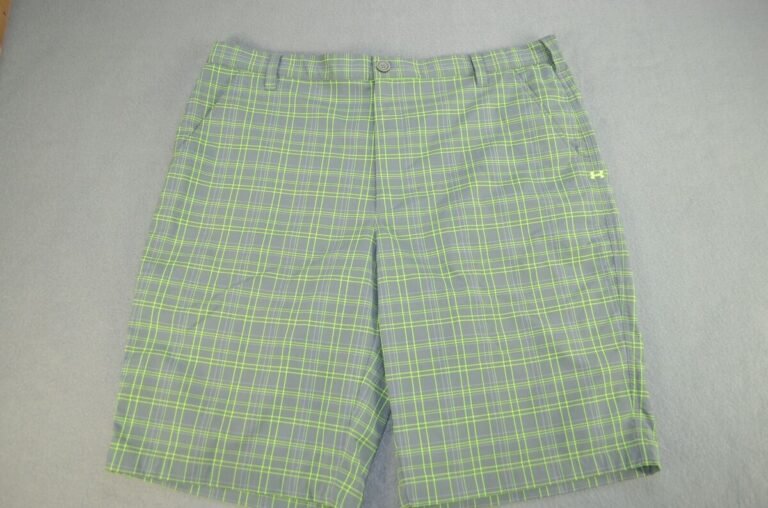 Qué características tienen los pantalones Under Armour para golf 20 pantalones golf under armour en campo verde