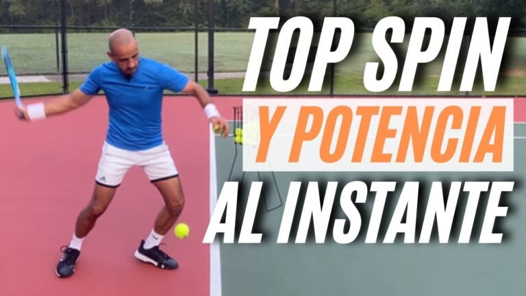 pelota de tenis en accion con top spin