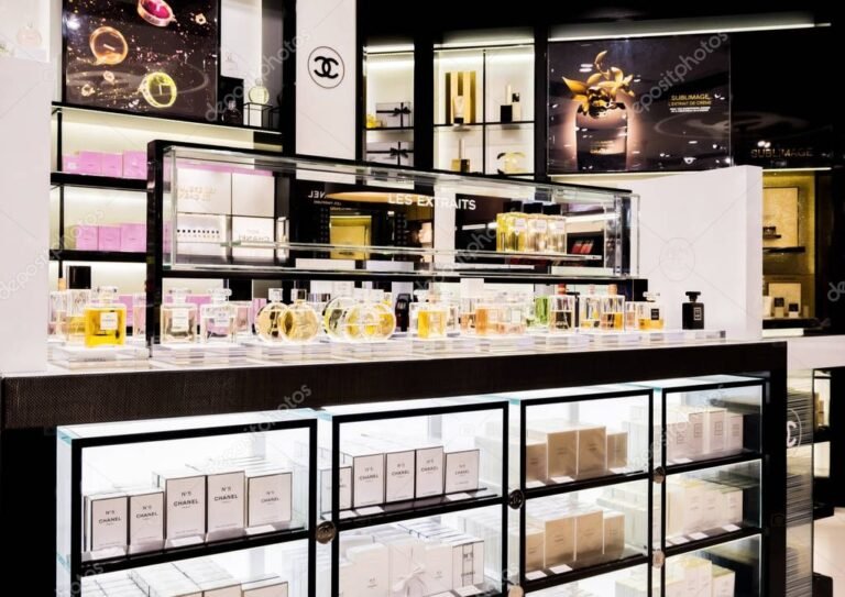 Dónde puedo comprar Don't Be Shy de Kilian en Argentina 28 perfume en una tienda elegante