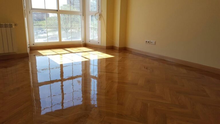 Qué es el CIF y cómo se aplica a los pisos de madera 4 piso de madera brillante y bien cuidado