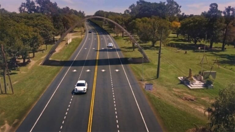 De qué manera se puede llegar de Esperanza a Santa Fe 22 ruta de carretera entre esperanza y santa fe