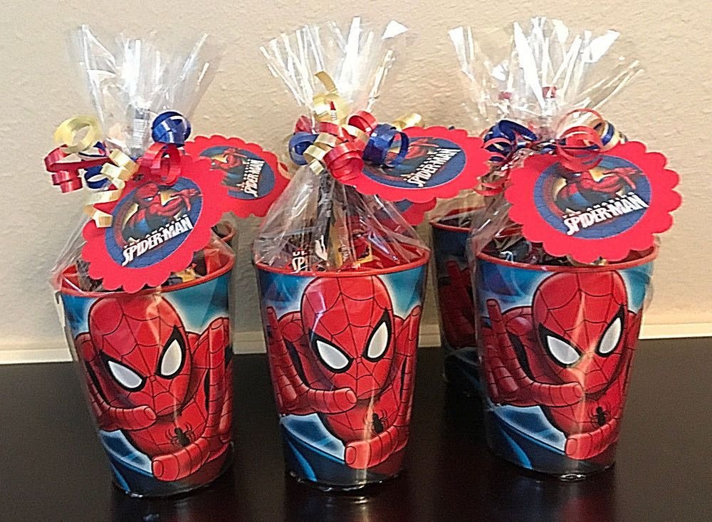 Dónde encontrar souvenirs del Hombre Araña para cumpleaños