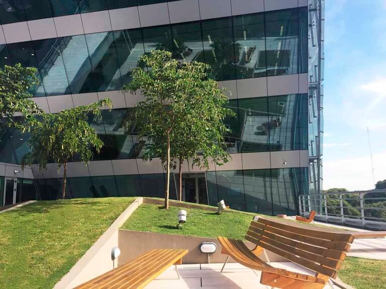 Cómo acceder a los servicios del Banco Galicia desde el exterior 27 sucursal del banco galicia en un paisaje urbano