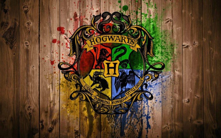 Cómo puedo conseguir una túnica de Hufflepuff de Harry Potter 12 tunica de hufflepuff en un fondo magico