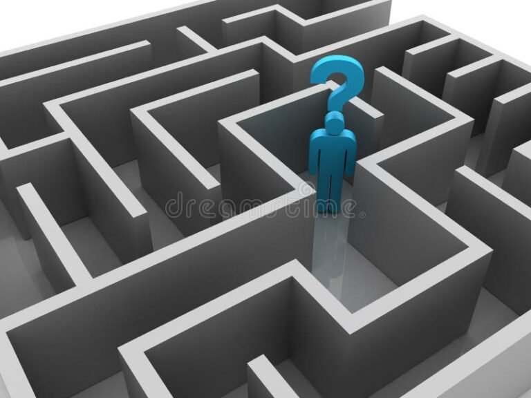 un laberinto con una persona en el centro